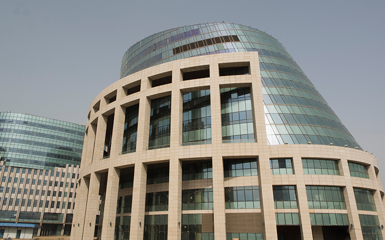 太原經(jīng)濟(jì)開發(fā)區(qū)高科技孵化基地防火門、防火卷簾